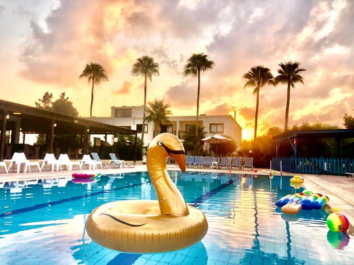 Carina Hotel Apartments Ayia Napa Exterior photo